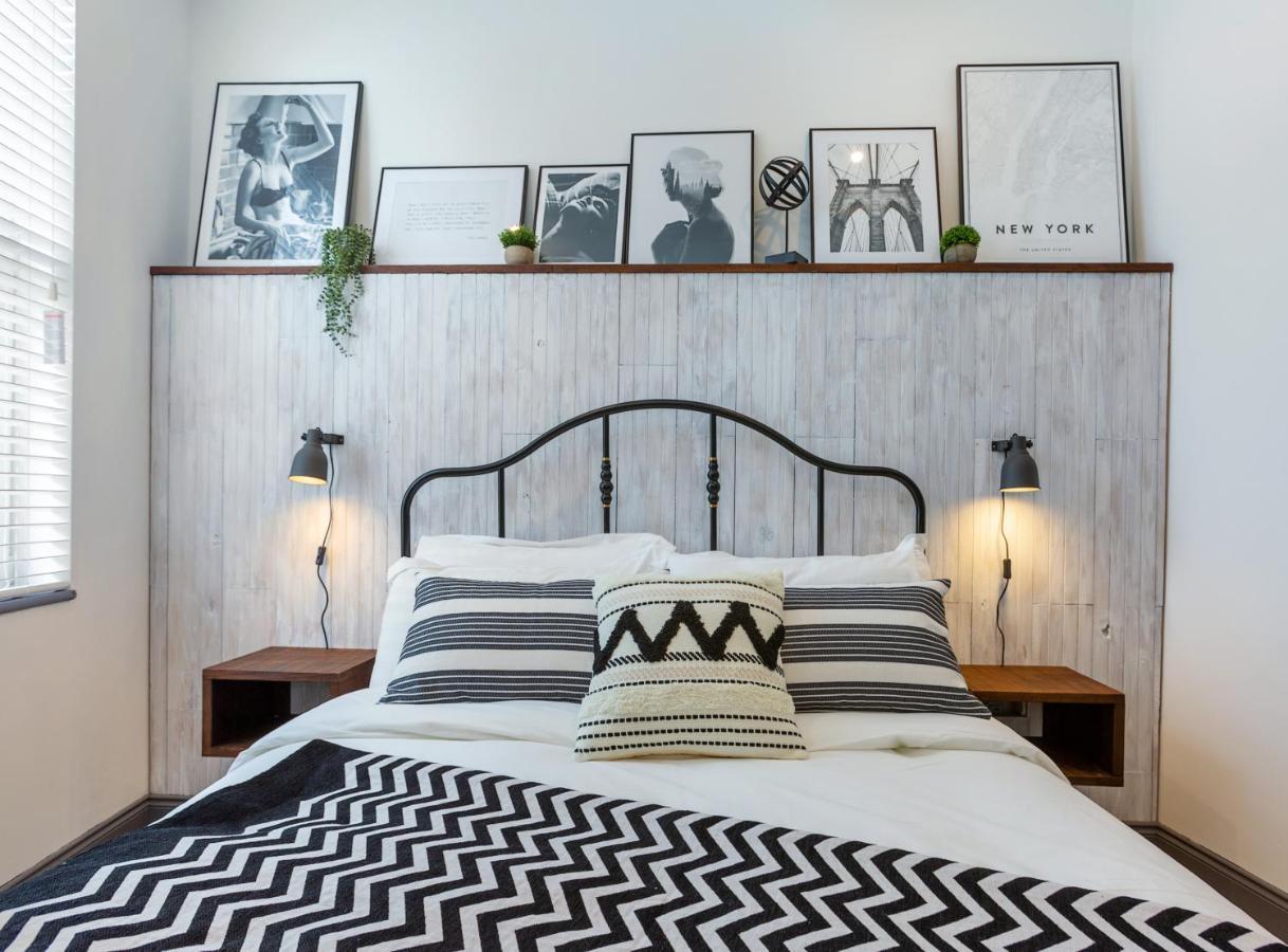 Macs Townhouse Dungarvan 던가반 외부 사진
