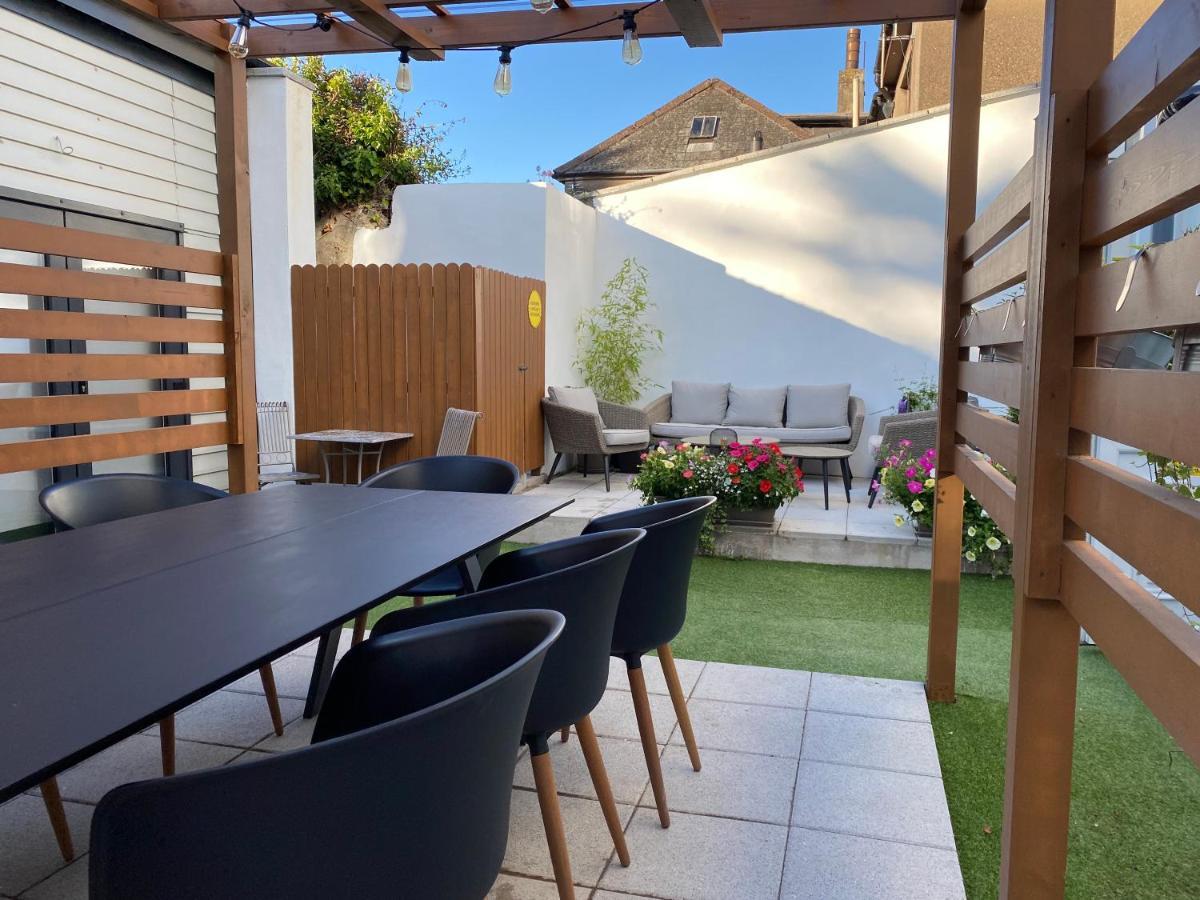 Macs Townhouse Dungarvan 던가반 외부 사진